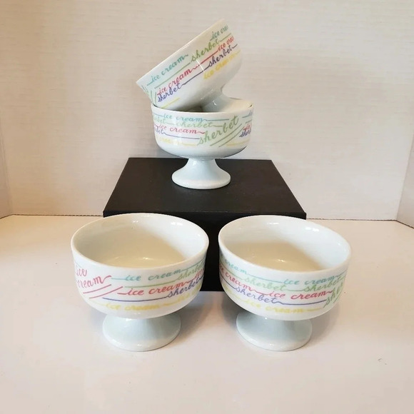 Vintage 1980s Set of 4 Sweet Temptations Pastel Footed  Ice Cream Bowls. - Picture 2 of 7